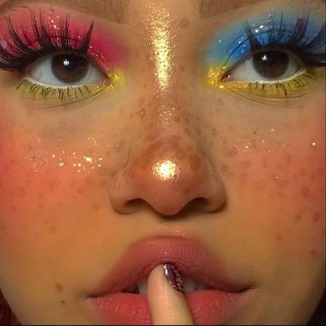 Shower Makeup, Funky Makeup, Cute Eye Makeup, Bright Makeup, Pride Makeup, Indie Makeup, Graphic Makeup, Fun Makeup, Swag Makeup