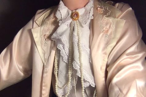 Prince Outfits Royal Aesthetic, Princecore Aesthetic Outfits, Princecore Outfit, Prince Aesthetic Outfit, Princecore Aesthetic, Royal Prince Aesthetic, Prince Aesthetic Royal, Angelcore Clothes, Baroque Aesthetic