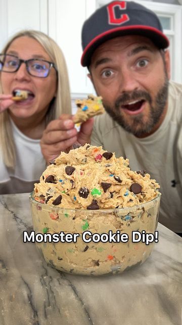 Monster Cookie Dip Recipe, Halloween Cookie Dip, Cookie Monster Dip, Cookie Dipping Sauce, Monster Cookie Dip, Cookie Dip Recipes, Cookie Dips, Monster Dip, Team Balmert