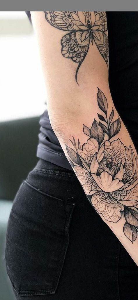 Woman Tattoo Aesthetic, Artist Tattoo Ideas, Inner Elbow Tattoos, Minimalist Symbols, Unique Half Sleeve Tattoos, Bohemian Tattoo, Small Tattoo Ideas For Women, Floral Mandala Tattoo, Tattoo Ideas Unique