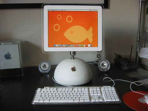 Imac G4, Imac G3, Apple Macintosh, Old Tech, Retro Gadgets, Frutiger Aero, Mac Computer, Apple Computer, Old Computers