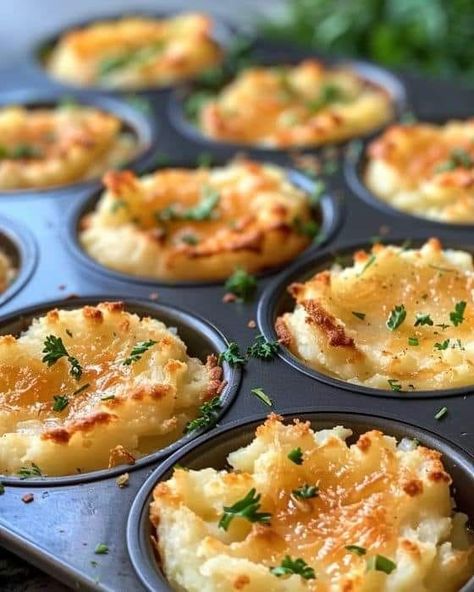 Mashed Potato Cups, Mashed Potato Puffs Recipe, Mashed Potato Puffs, Garlic Parmesan Mashed Potatoes, Potato Cups, Parmesan Mashed Potatoes, Classic Mashed Potatoes, Potato Appetizers, Potato Puffs