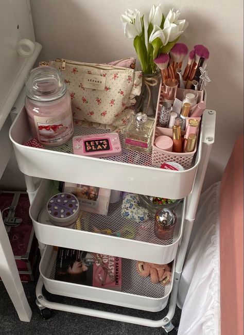 Room Decor Tips, Room Organization Bedroom, Rolling Utility Cart, Dorm Organization, Uni Room, Feels Like Home, College Room, Room Redesign, Girly Room