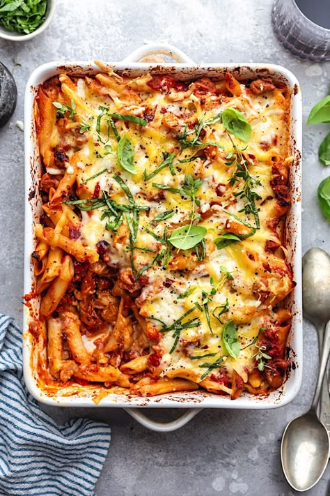 Vegan Pasta Bake, Vegetarian Recipes Pasta, Dairy Free Pasta Recipes, Easy Vegan Pasta, Vegan Winter Recipes, Vegan Pasta Dish, Dairy Free Pasta, Vegan Casserole, Vegan Cheddar