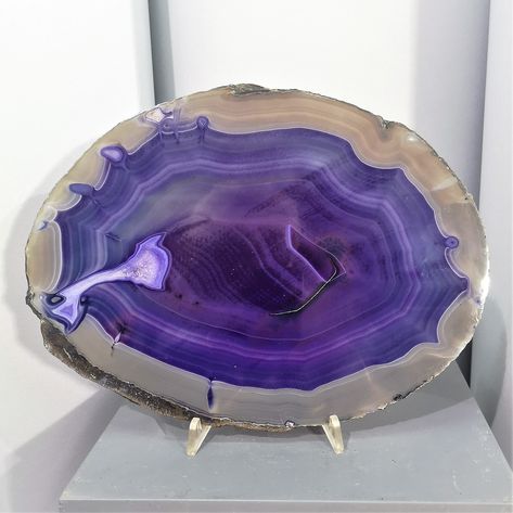 Excited to share the latest addition to my #etsy shop: Large Purple Agate Slice, Druzy Purple Agate Geode Slice, Purple Agate Slice Polished Coaster, Crystal Cut Slab, Extra Quality Grade AAA https://etsy.me/3KKt8XZ #purple #white #purpleagateslice #largeagateslice Agate Slice Jewelry, Black And White Rings, Geode Decor, Agate Slice Necklace, Agate Stone Necklace, Geode Rocks, Crystal Coasters, Color Healing, Geode Necklace