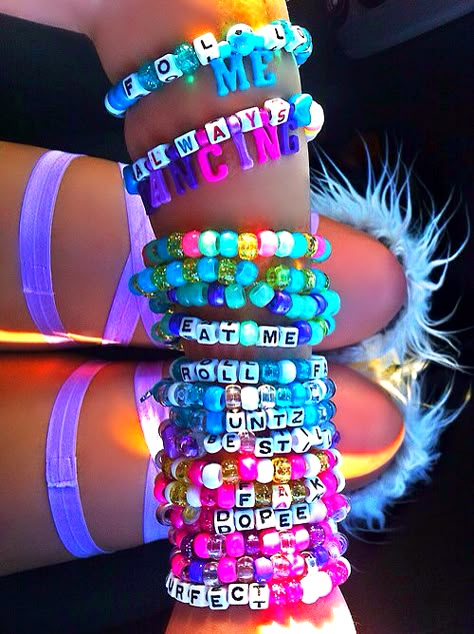 #kandi #rave #edm #ravegirl #fluffies #raveoutfit #kandikid Rave Candy, Mode Indie, Rave Bracelets, Bracelets Kandi, Rave Ideas, Edm Festival Outfit, Diy Kandi Bracelets, Eat Sleep Rave Repeat, Rave Style