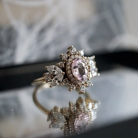 The CEO's Wife - chapter seven - Page 3 - Wattpad Gem Wedding Rings, Ornate Engagement Rings, Rare Engagement Rings, Most Beautiful Rings, Fairytale Ring, خواتم خطوبة, Morganite Diamond Ring, Morganite Jewelry, Ring Rosegold