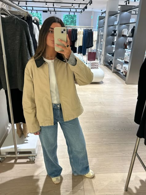 Contrast collar parka curated on LTK Oversized Cream Jacket Outfit, Beige Utility Jacket Outfit, Beige Jacket Outfit Casual, Khaki Jacket Outfit Women, Tan Jacket Outfit, Cream Jacket Outfit, Khaki Jacket Outfit, Parka Outfits, Beige Jacket Outfit