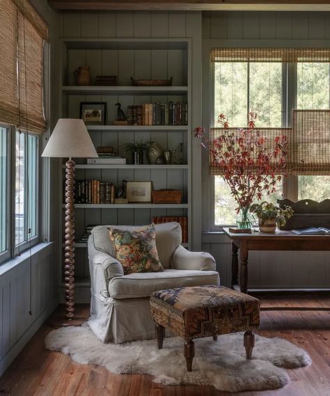 Reading Room Ideas Cozy, Ralph Lauren Living Room, Ralph Lauren Interior Design, Ralph Lauren Home Living Room, Ralph Lauren Interiors, Ralph Lauren Bedroom, Lauren Aesthetic, Ralph Lauren Aesthetic, Interior Design Advice