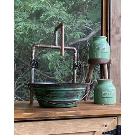 Patina Design, Outdoor Countertop, Bucket Sink, Copper Vessel Sinks, Copper Sinks, Laundry Ideas, Wall Faucet, Green Exterior, Copper Vessel