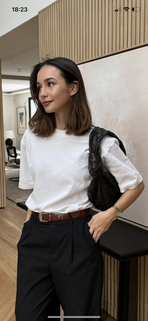 Mid 30s Hairstyles, Haïr Cut Mid Length Hair, Long Bob Asian, Mid Length Hair Straight, Long Hair To Short Hair Before And After, Short Hairstyle Women Asian, Collar Bone Hair, 30s Hairstyles, Shorter Haircuts