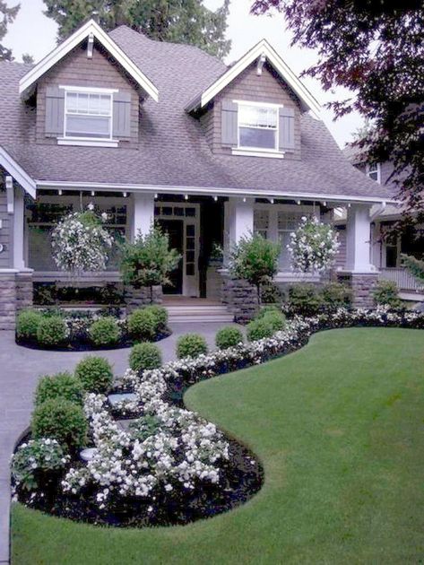 Trees For Front Yard, Cheap Landscaping Ideas, Small Front Yard Landscaping, Front Yard Design, Front Yard Garden Design, Garden Wallpaper, Front Landscaping, Lawn And Landscape, Front Lawn