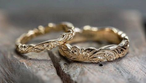 Lotr Wedding, Durham City, Couple Ring Design, Rings In Gold, Pretty Engagement Rings, Cute Engagement Rings, Couples Ring Set, Couple Wedding Rings, Fantasy Wedding