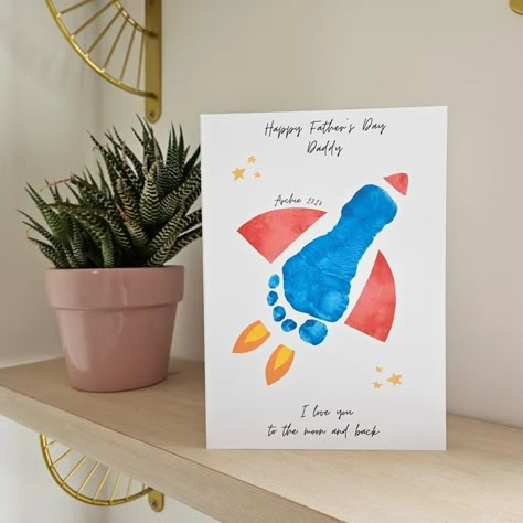 Happy Father's Day Personalised Footprint Rocket Card: DIY Handmade Craft Kit, I Love You to the Moon and Back First Dads Day Gift - Etsy UK Toddlers Fathers Day Cards, Fathers Day Crafts Painting, Father’s Day Hand And Footprint Cards, Baby Footprint Father’s Day Gift, Father’s Day Card Footprint, Love You To The Moon And Back Footprint, Fathers Day Cards For Babies, Father’s Day Card With Handprint, Footprint Cards For Dad