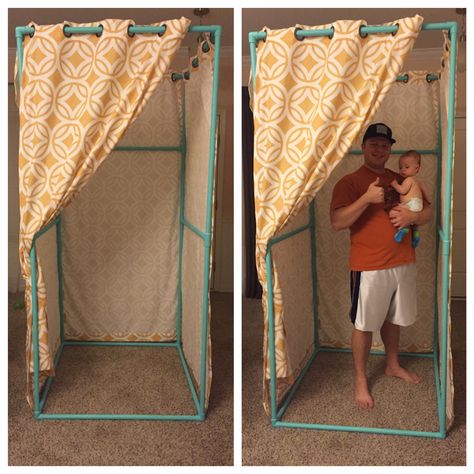 LuLaRoe Dressing Room. Made with PVC pipe. Cost about $70 for everything including the curtains. Hunky husband not included. Lularoe Room, Portable Dressing Room, Pvc Projects, The Curtains, Mobile Boutique, Craft Show Displays, Changing Room, Boutique Interior, Lula Roe Outfits