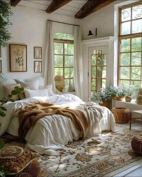 Cottagecore Bedrooms, Widget Aesthetic, Jungle Room, Dreamy Bedrooms, Room Makeover Inspiration, Master Bedrooms Decor, Rustic Bedroom, Aesthetic Pics, Apartment Room