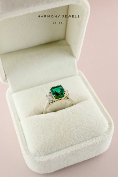 Look at this Beautiful 1.80ct Green Square Emerald with Cadillac shape diamond on either side Bespoke Engagement Ring. Personalisation is so priceless, when custom designing your engagement ring. It truly is the best way to make your ring. YOUR RING! Why choose from what already exists, when you can custom design your ring yourself?! Square Emerald Ring Design, Square Emerald Ring, Emerald Ring Design, Emerald Rings, Bespoke Engagement Ring, Green Square, Square Cut, Fantasy Jewelry, Emerald Cut Diamonds