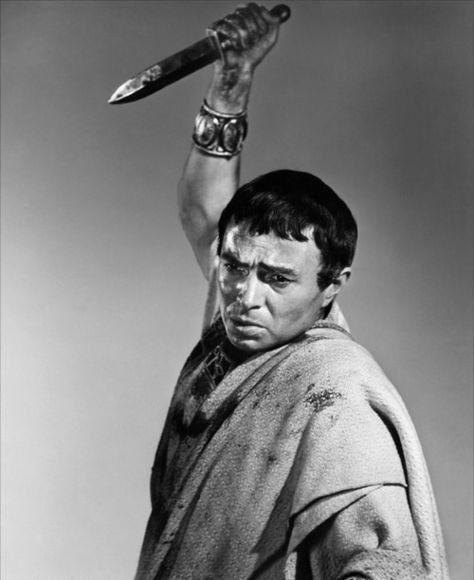 Dewormers & Natural Dewormers Julio Caesar, Julius Caesar 1953, Shakespeare Julius Caesar, Georgy Girl, Shakespeare Characters, James Mason, Julius Caesar, White Pictures, Athletic Hairstyles