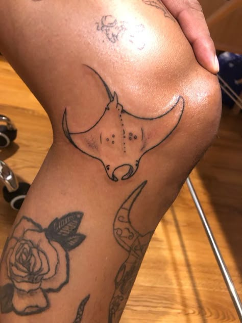 Manta Ray Tattoo, Stingray Tattoo, Evan Rosier, Ray Tattoo, Theme Tattoo, Dainty Tattoos, Subtle Tattoos, Manta Ray, Dream Tattoos