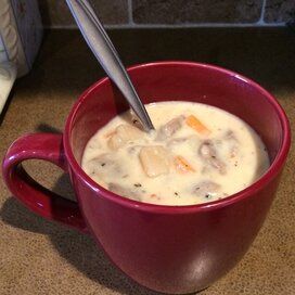 Comfy Potato Soup Leftover Scalloped Potatoes, Potato Soup Recipes, Buttered Bread, Leftover Ideas, Recipes For Work, Scalloped Potato, Cream Of Potato Soup, Leftover Potatoes, Thanksgiving Leftover