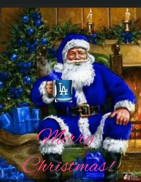 Dodgers Christmas, Dodgers Nation, Love Is Cartoon, Everton Fc, Wakey Wakey, Different Holidays, Merry Christmas Everyone, Santa Clause, Christmas Mood