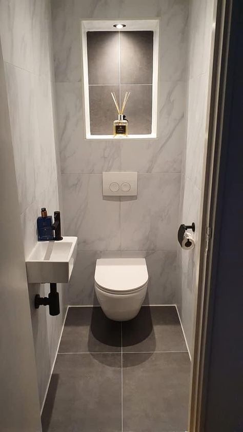 small downstairs toilet ideas Toilet Tiles Design, Small Toilet Design, Small Downstairs Toilet, Toilet And Bathroom Design, Small Bathroom Tiles, Toilet Room Decor, Small Toilet Room, Small Bathroom Interior, Restroom Design