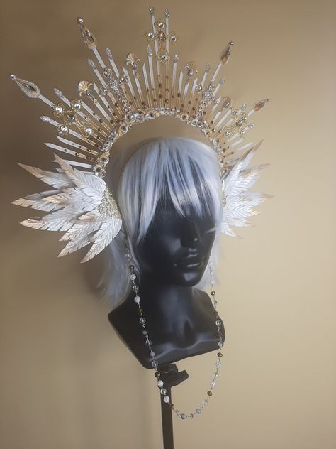 Seraphim Cosplay, Ethereal Costume, Angel Headpiece, Wing Headpiece, Fantasy Crowns, Angel Crown, Head Wings, Plague Doctor Costume, Supernatural Drawings