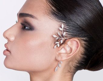 Cincin Diy, Unique Ear Cuffs, Leaf Ear Cuffs, Ear Cuff Jewelry, Silver Leaves, Silver Ear Cuff, Silver Tree, Ear Cuffs, Cartilage Earrings