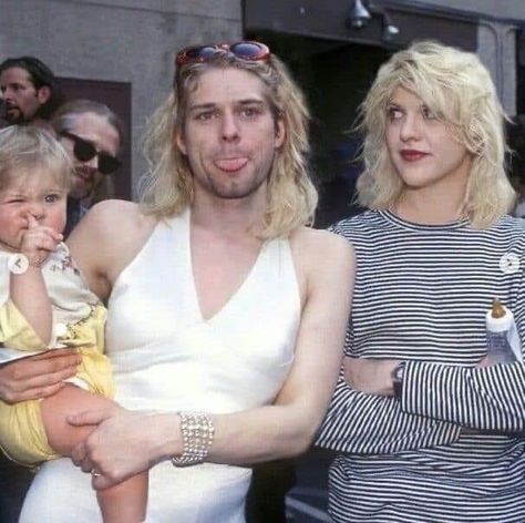 Curco Vein, Nirvana Art, Courtney Love Hole, Kurt And Courtney, Frances Bean Cobain, Donald Cobain, Nirvana Kurt Cobain, Nirvana Kurt, Courtney Love