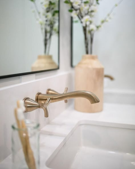 Pros and Cons of Wall Mount Faucets Wall Faucet Bathroom, Bathroom Wall Faucets, Bedroom Bathroom Remodel, Bathroom Sink Fixtures, Herringbone Shower, Wall Faucet, Custom Wood Doors, Wall Mounted Taps, Bathroom Gallery