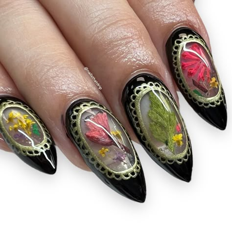 Encapsulated Nails Halloween, Skull And Flower Nails, Nails Frame Design, Cottage Core Nails Aesthetic, Nail Frame Design, Gothic Flower Nails, Black Nail Designs With Flowers, Gothic Floral Nails, Goth Flower Nails