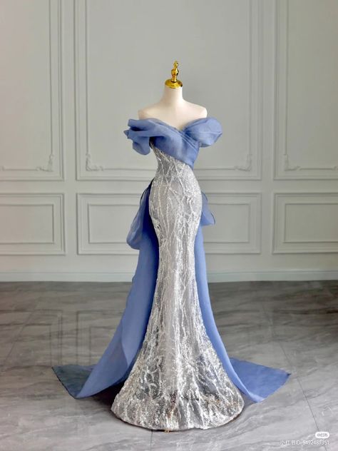 Glam Dresses Party, Đầm Dự Tiệc, Birthday Party Dress Ideas, Dior Dress Elegant, Long Gown Elegant, Blue Mermaid Gown, Airy Styles, Flowy Gown, Gowns Dresses Elegant