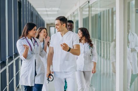 Team of young specialist doctors standin... | Free Photo #Freepik #freephoto #people #medical #doctor #health Corporate Portrait Poses, Doctor Photography, Getting Job, Physical Security, Engineering Mathematics, University Teaching, Nursing Courses, Allied Health, Finance Management