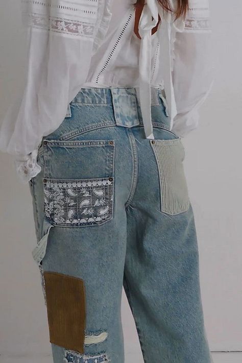 Patched Ripped Jeans, Disney Patch Jeans, Diy Patch Clothes, Diy Patch Jeans, Jean Patches Ideas, Patched Jeans Outfit, Quilted Jeans, Denim Patches Diy, Patching Jeans