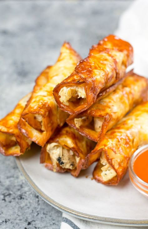 Buffalo Chicken Taquitos, Keto Buffalo Chicken, Soup Appetizers, Easy Crockpot Chicken, Chicken Taquitos, Recetas Keto, Keto Dinners, Carb Snacks, Keto Lunch