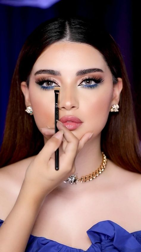 Eye Makeup Blue Dress, Blue Eyeliner Makeup, Quinceanera Makeup, Blue Eyeshadow Looks, Gold Makeup Looks, Under Eye Makeup, Blue Makeup Looks, Silver Makeup, Silver Eyeshadow