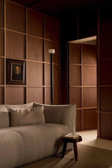 Contemporary Wall Panelling, Wood Apartment, Sala Cinema, Minimalist Apartment, Wall Panelling, Design Del Prodotto, Cinema Room, Luxury Accommodation, Dream Apartment