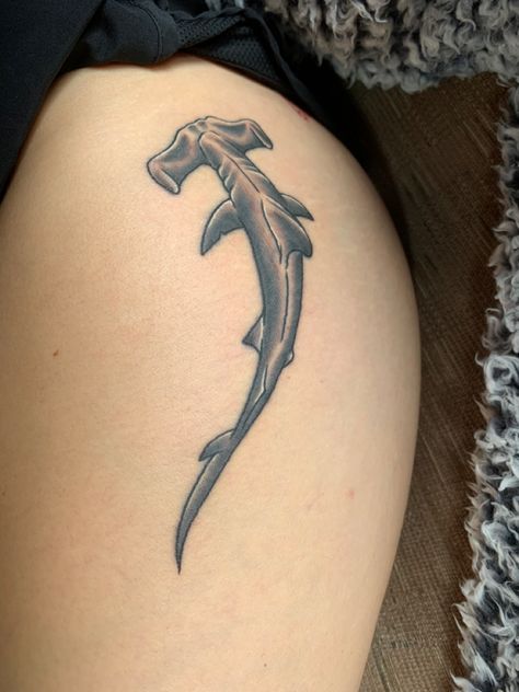 #hammerhead #shark #sharktattoo #thightattoo #womensthigh Hammerhead Tattoo, Shark Tattoo Ideas, Ocean Sleeve, Hammerhead Shark Tattoo, Shadow Tattoo, Beginner Tattoos, Shark Pictures, Shark Tattoo, Shark Tattoos