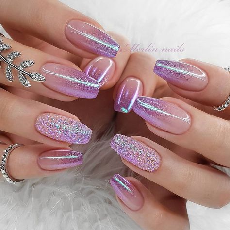 Merlin Nails, Nails Inspiration Pink, Short Pink Nails, Euphoria Nails, Pink Nail Art Designs, Building Things, Nails Natural, Dulhan Mehndi, Spring Nail Designs