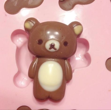 Choco Girl, Choco Biscuit, Neapolitan Ice Cream, Cream Aesthetic, Brown And Pink, Pink And Brown, Kawaii Food, Cute Desserts, Rilakkuma