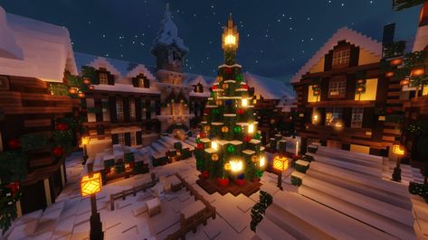 More of a Christmas Rectangle than a Square but hey ho... Minecraft Holiday Resort, Minecraft Christmas Aesthetic, Aesthetic Minecraft Christmas Builds, Minecraft Winter Aesthetic, Christmas Town Minecraft, Minecraft Snowy Village, Minecraft Winter Village, Minecraft Christmas Building Ideas, Winter House Minecraft