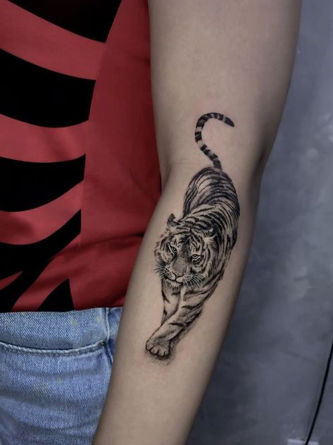 Hidden Tiger Tattoo, Pouncing Tiger Tattoo, Shaded Tiger Tattoo, Tiger Tattoo Realism, Tiger On Back Tattoo, Tiger Foot Tattoo, Tiger Tattoo Ribs, Tiger Wrist Tattoo, Tiger And Lion Tattoo