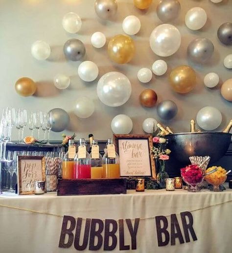 champagne bar, bubbly bar party ideas Wedding Shower Brunch Decorations, Brunch Table Decorations, Baby Shower Recipes, Pumpkin Theme Baby Shower, Wedding Gifts Groomsmen, Wedding Shower Brunch, Beverage Stations, Shower Recipes, Outdoor Bridal Showers