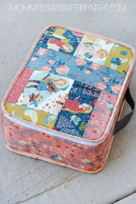 Sewing Case, Sewing Purses, Sew Ins, Small Sewing Projects, Bags And Totes, Sewing Bags, Diy Bags, Bag Patterns To Sew, Fabric Bags