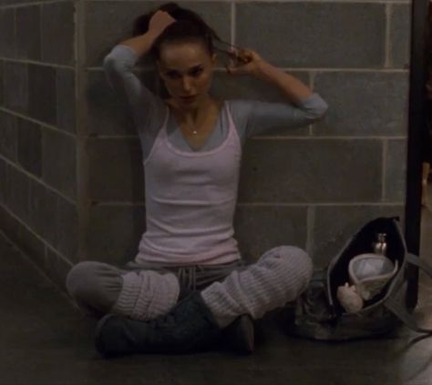 Natalie Portman Black Swan, Black Swan Movie, Nina Sayers, Black Swan 2010, Put Me In A Movie, The Black Swan, Swan Queen, Girl Interrupted, I Love Cinema