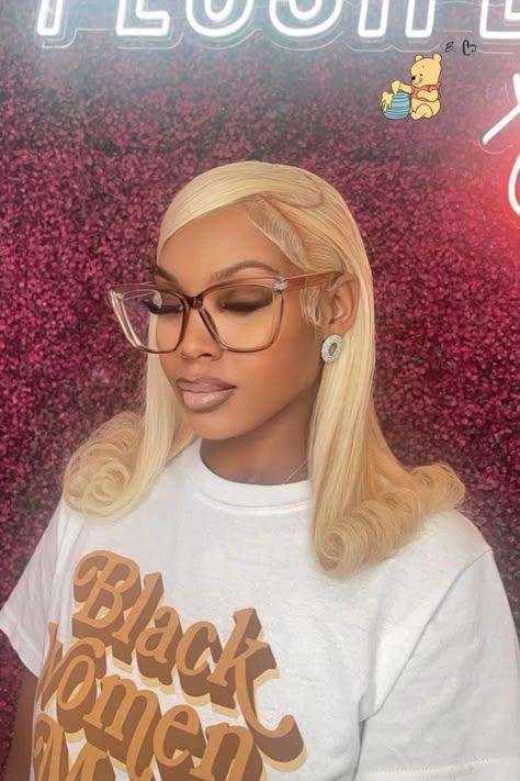 Blonde Updo, Frontal Wig Hairstyles, Birthday Hairstyles, Blonde Lace Front Wigs, Front Lace Wigs, Quick Weave Hairstyles, Birthday Hair, Frontal Hairstyles, Dope Hairstyles