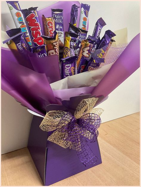 [PaidAd] Welcome To Sweetbouquetsgifts - Our Chocolate/Sweet Bouquets Are Handmade And Gift Wrapped In Clear Cellophane With A Beautiful Fabric Bow And Ribbons That Compliment The Bouquet. - Cadburys Chocolate Variety Bouquet, Cadbury's Selection Box, Cadburys Chocolate Bouquet, Chocolate Bouquet, Gifts For Him And Her, Cadburys - We Carefully Arrange And Package Our Chocolate To Ensure It Arrives In Perfect Condition. We Do Not Damage Or Skewer The #chocolategiftsbasket Handmade Gift Baskets, Handmade Chocolate Bouquet Ideas, Sweet Business, Bouquet Chocolate, Boyfriends Birthday Ideas, Easy Birthday Gifts, Sales Ideas, Chocolate Flowers Bouquet, Chocolate Basket