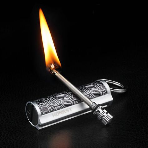 Permanent Match – never be caught without a light again Flint Fire Starter, Metal Net, Cool Lighters, Anna Karina, Lighter Fluid, Dragons Breath, Matching Keychains, Survival Tools, Kerosene