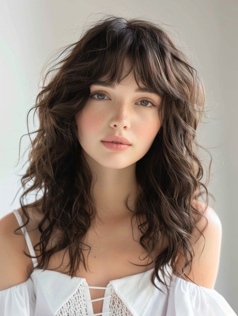 Bangs For Oval Face Wavy Hair, Haircuts Medium Wavy Hair, Cute Hair Cuts For Girls Wavy, Fringe Haircut Wavy Hair, Bangs For Oval Face Curly Hair, Hair Cuts For Medium Length Hair Wavy, Wavy Hairstyles Round Face, Long Curly Hair With Straight Bangs, Wavy Medium Hair With Bangs