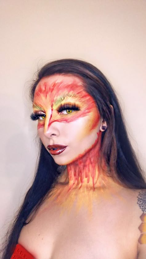 Phoenix Makeup Firebird, Phoenix Halloween Costume, Phoenix Inspired Makeup, Phoenix Costume Makeup, Bird Makeup Look, Phoenix Makeup Look, Phoenix Face Paint, Fire Goddess Makeup, Firebird Makeup